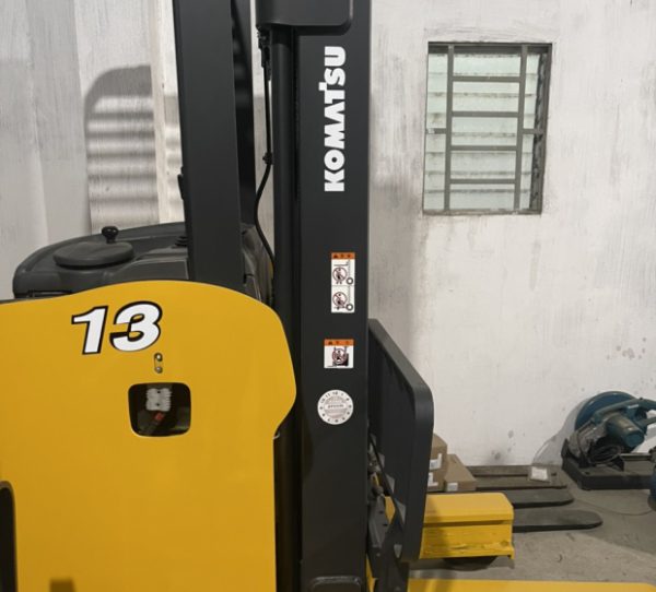 XE NÂNG ĐIỆN KOMATSU 1,3 TẤN